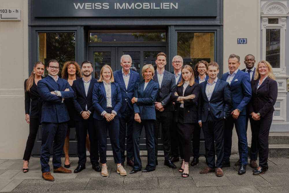 Teamfoto Weiss Immobilien