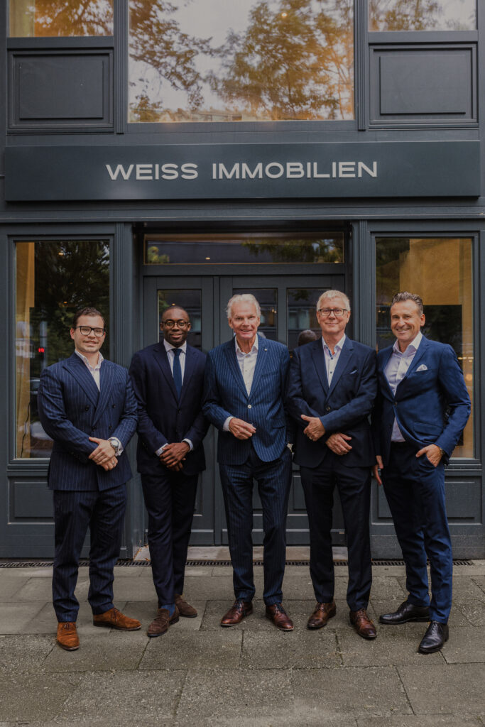 Teamfoto Weiss Immobilien