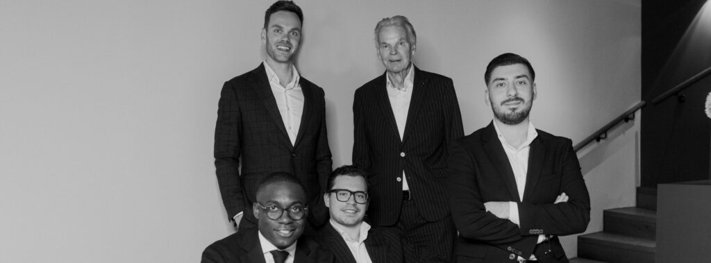 Teamfoto Weiss Immobilien