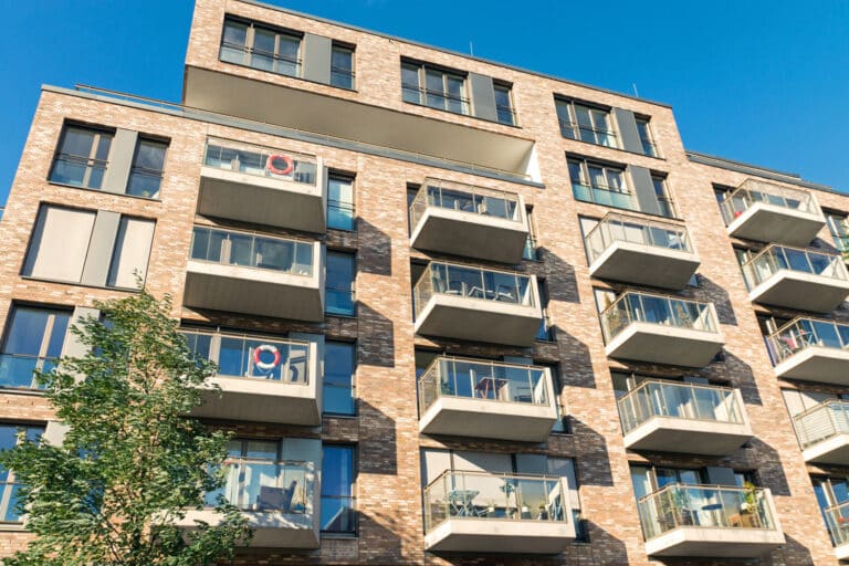 Modernes Mehrfamilienhaus in Hamburg
